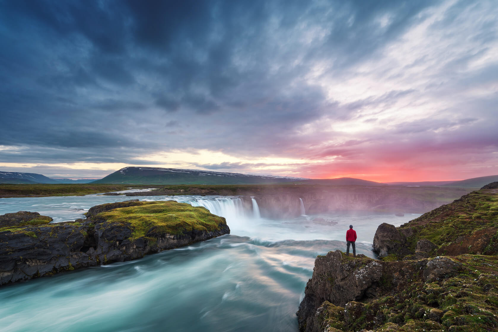 The spectacular Gullfoss waterfall is one of Iceland's main tourist attractions. It is part of the Golden Circle tourist route. The river Hvita plunges down into a canyon in two steps.